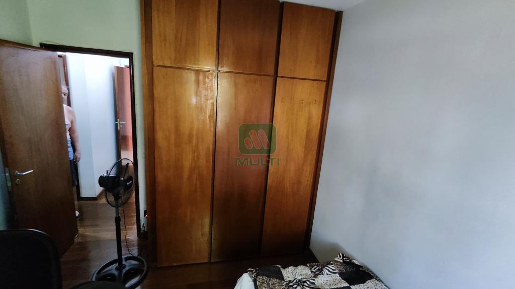 Apartamento à venda com 4 quartos, 130m² - Foto 11