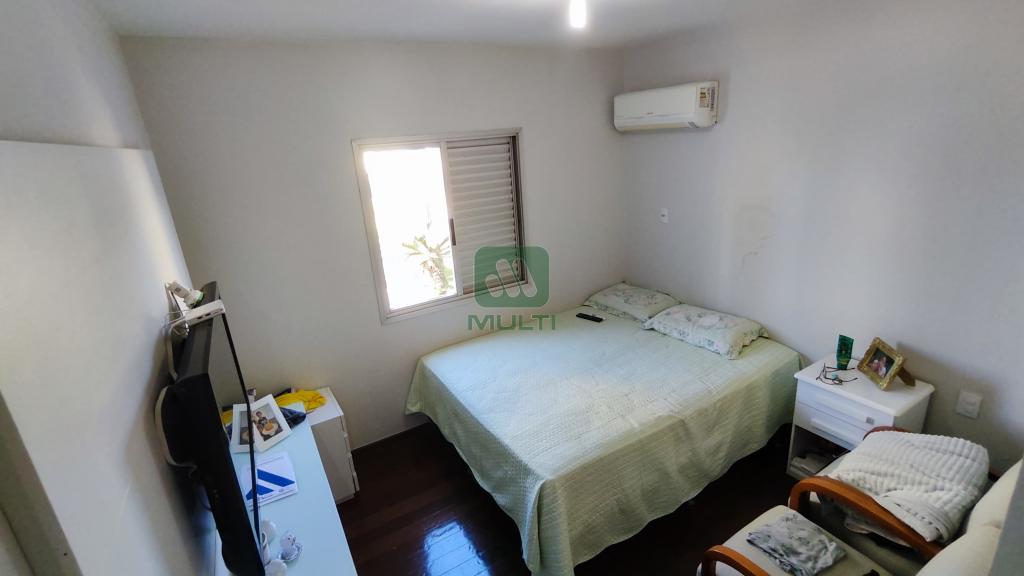 Apartamento à venda com 4 quartos, 130m² - Foto 15