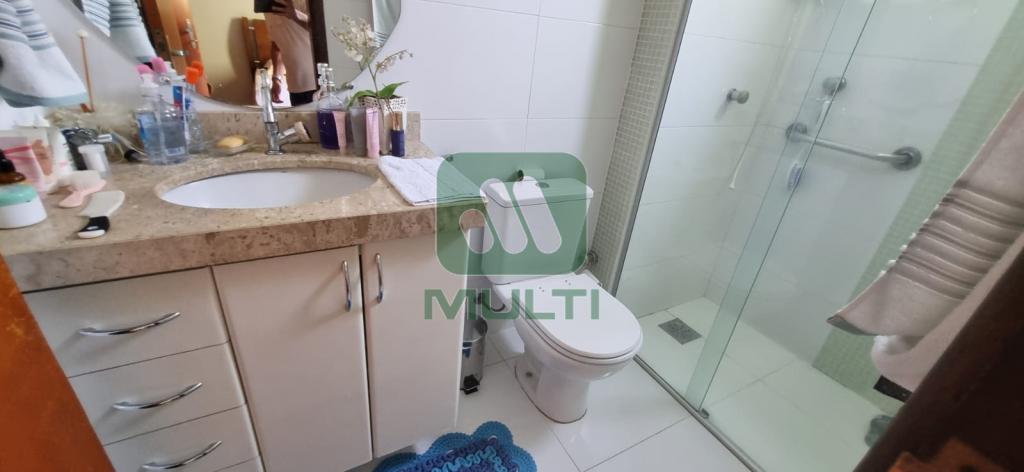 Apartamento à venda com 3 quartos, 76m² - Foto 14