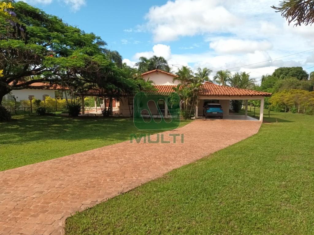 Fazenda à venda com 3 quartos, 652m² - Foto 18