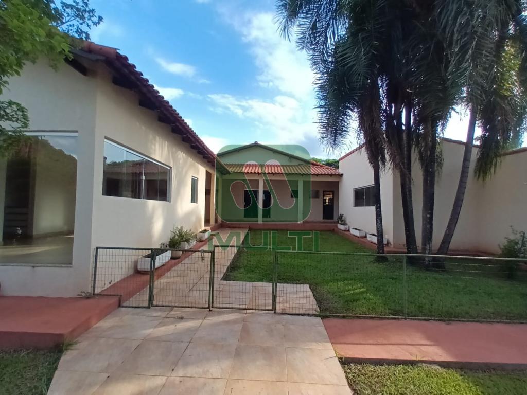 Fazenda à venda com 3 quartos, 652m² - Foto 28