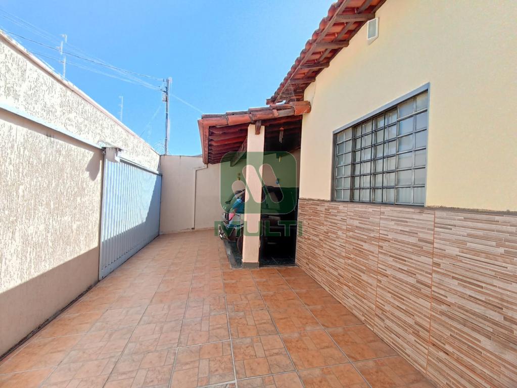 Casa à venda com 3 quartos, 123m² - Foto 23