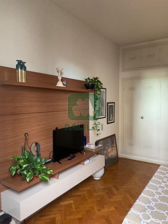 Apartamento à venda com 3 quartos, 155m² - Foto 15