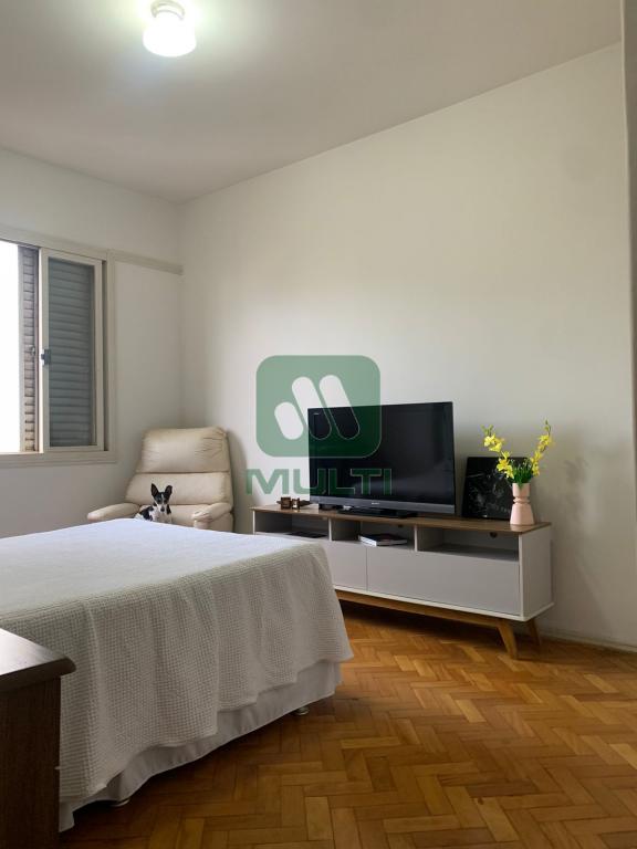 Apartamento à venda com 3 quartos, 155m² - Foto 16