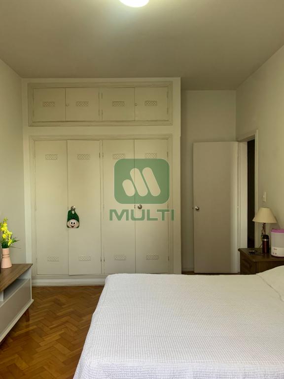 Apartamento à venda com 3 quartos, 155m² - Foto 18