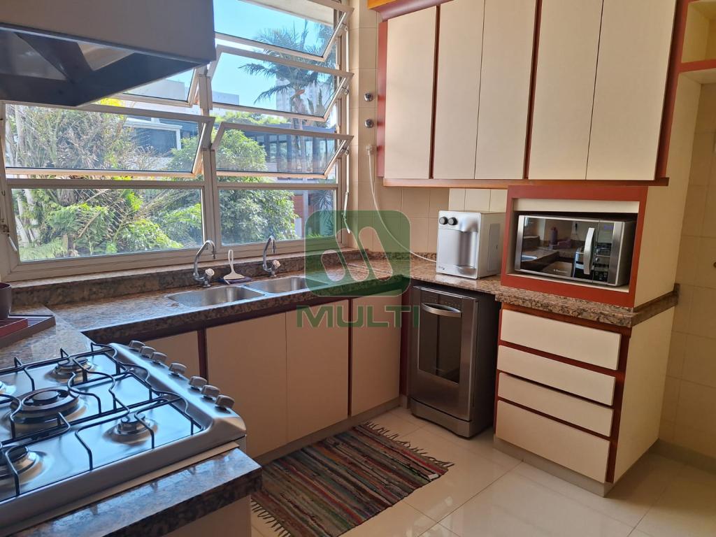 Apartamento à venda com 3 quartos, 317m² - Foto 8