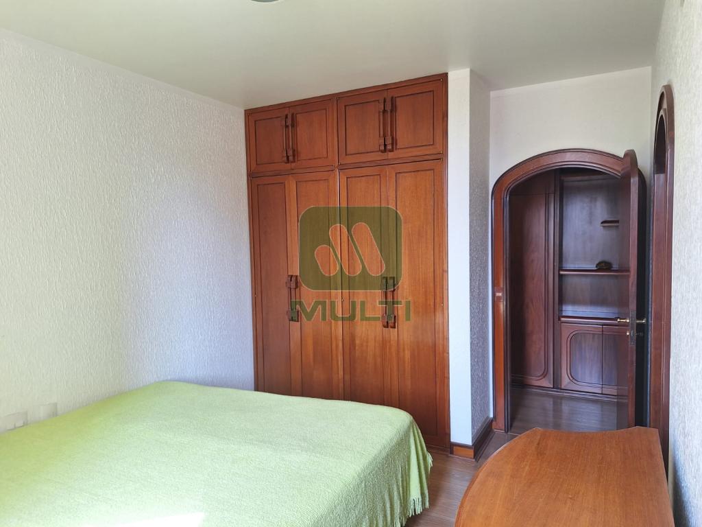 Apartamento à venda com 3 quartos, 317m² - Foto 14