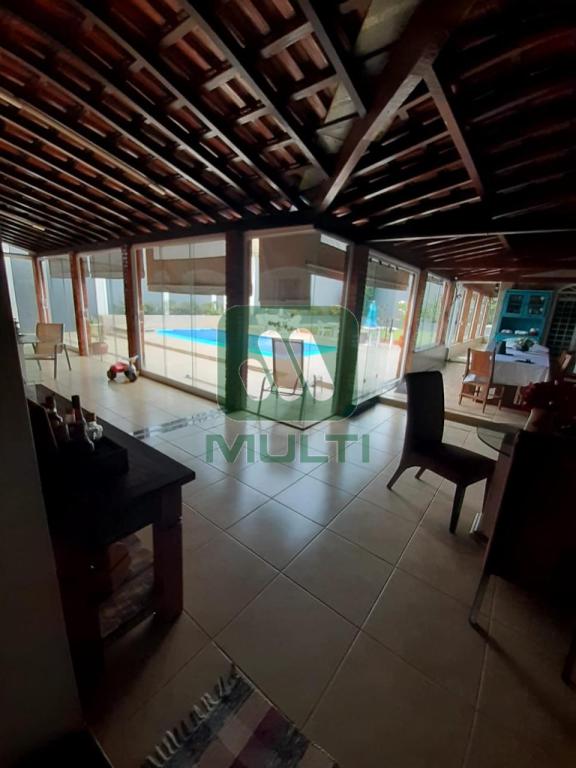 Casa à venda com 4 quartos, 430m² - Foto 12