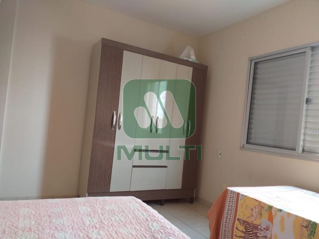 Apartamento à venda com 3 quartos, 106m² - Foto 9