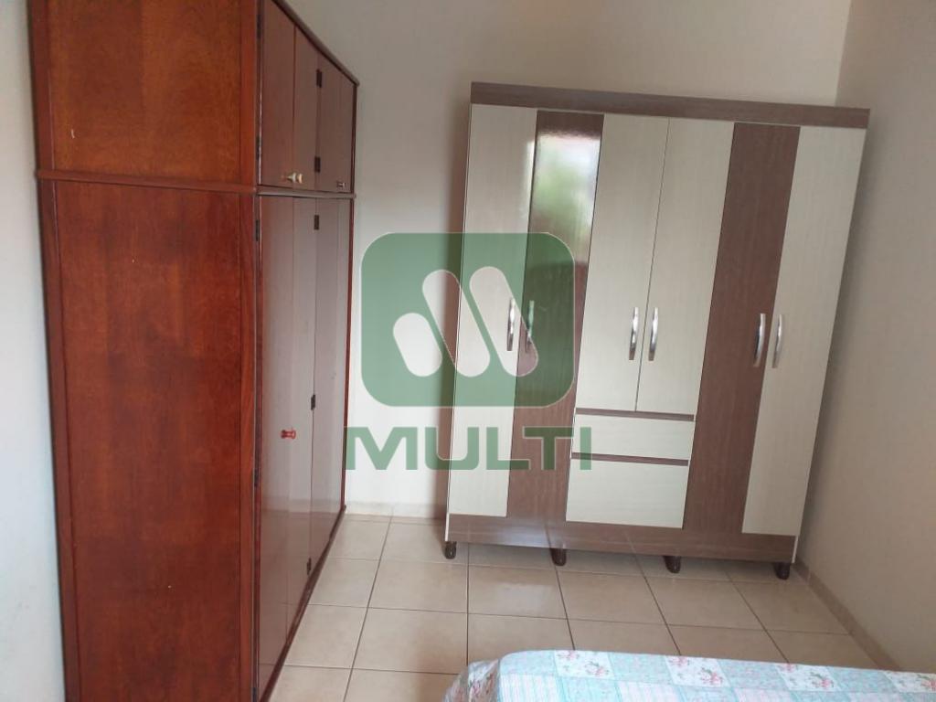 Apartamento à venda com 3 quartos, 106m² - Foto 17