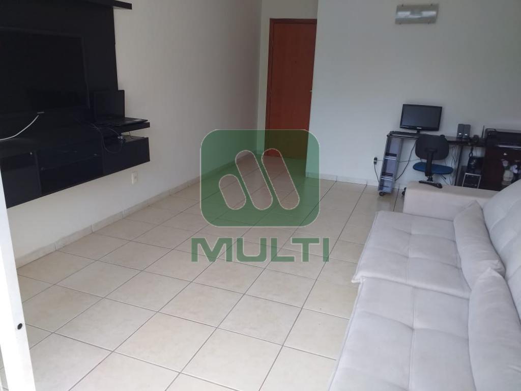 Apartamento à venda com 3 quartos, 106m² - Foto 22