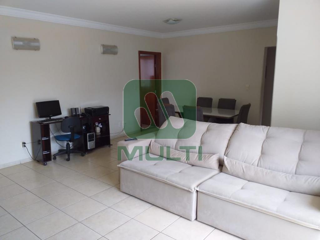 Apartamento à venda com 3 quartos, 106m² - Foto 23