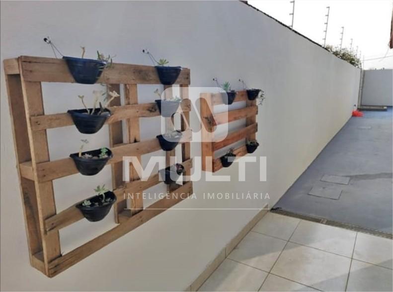 Casa à venda com 3 quartos, 110m² - Foto 10