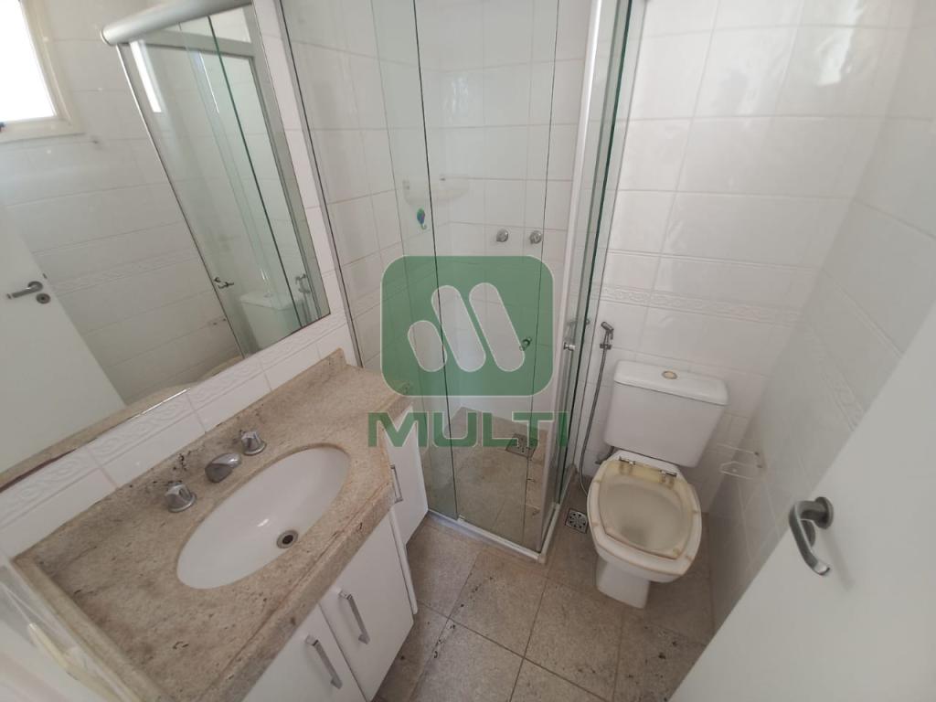 Apartamento à venda com 3 quartos, 180m² - Foto 14