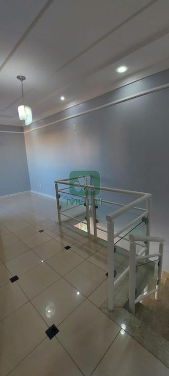 Cobertura à venda com 3 quartos, 220m² - Foto 21