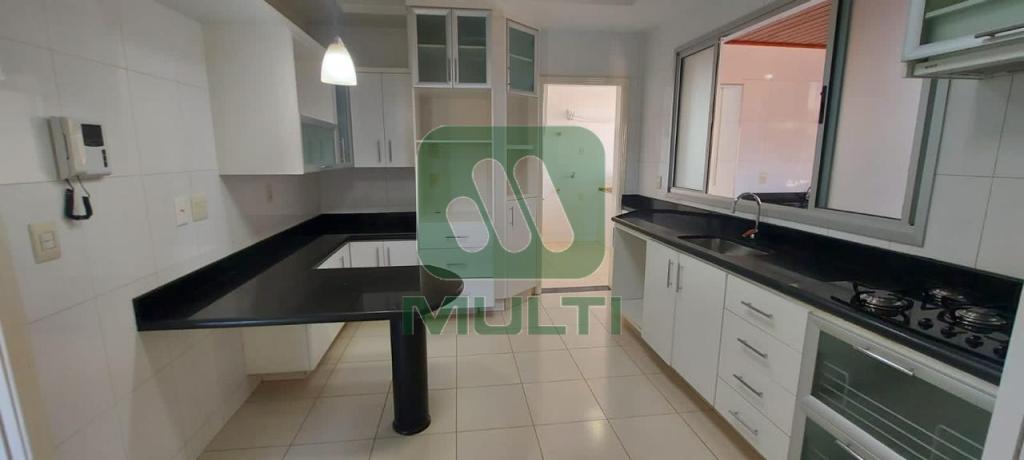 Cobertura à venda com 3 quartos, 220m² - Foto 30