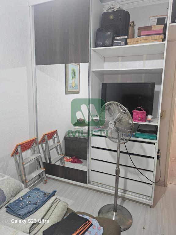 Casa à venda com 3 quartos, 200m² - Foto 13