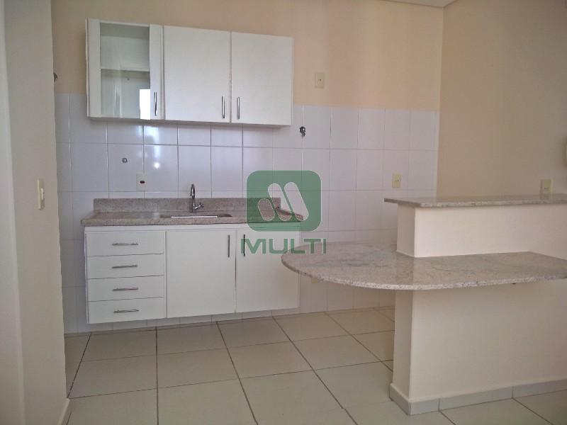 Apartamento à venda com 1 quarto, 45m² - Foto 4