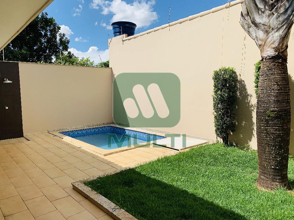 Casa à venda com 3 quartos, 250m² - Foto 58