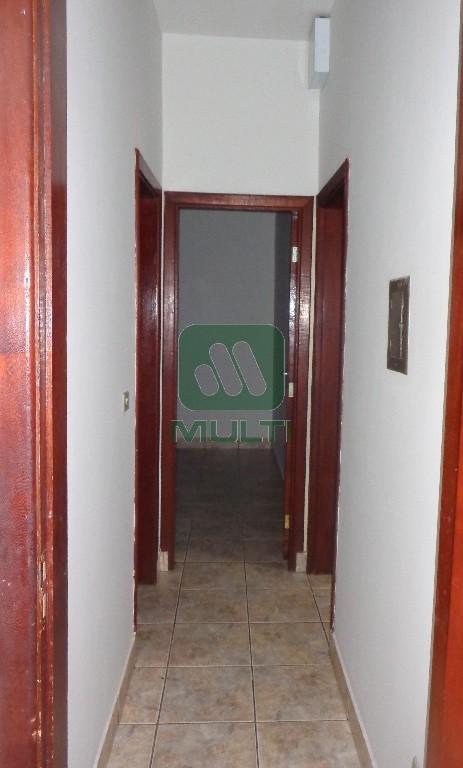 Prédio Inteiro à venda com 3 quartos, 170m² - Foto 2