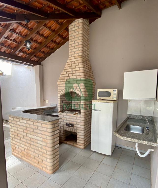 Casa à venda com 3 quartos, 187m² - Foto 6