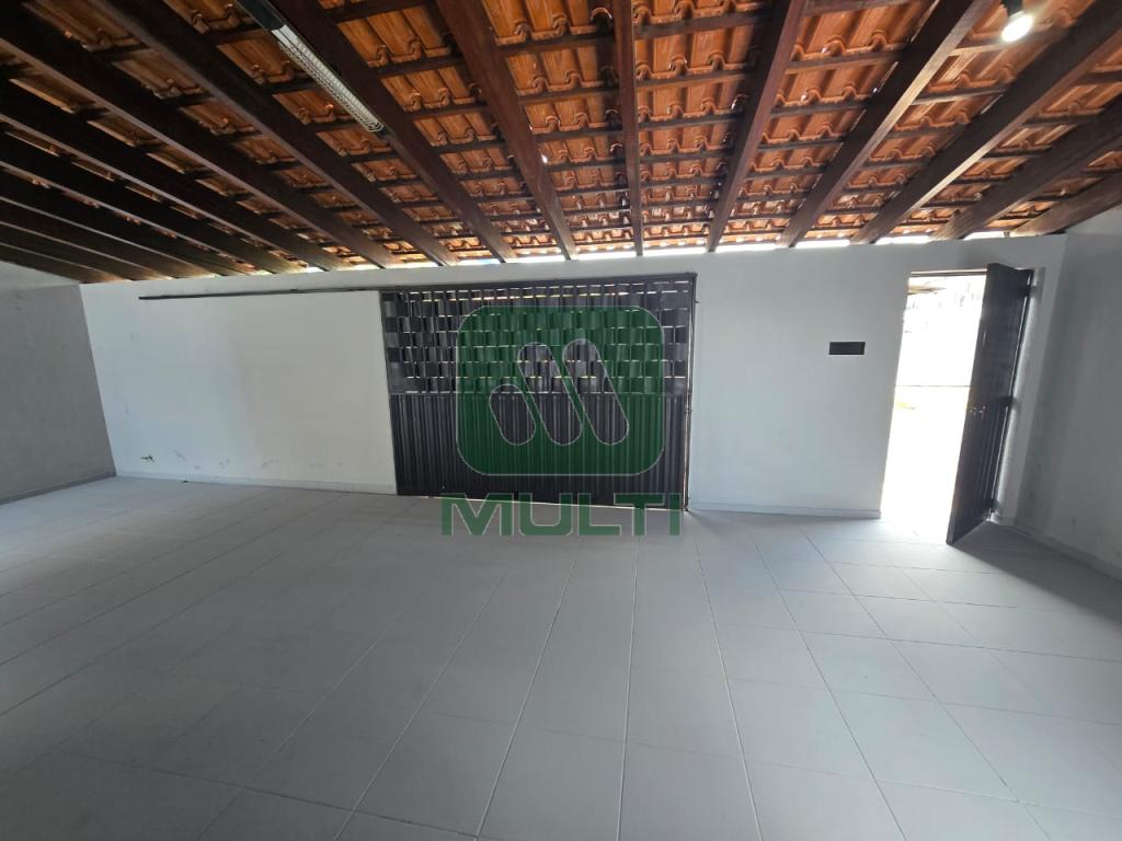 Casa à venda com 3 quartos, 140m² - Foto 19