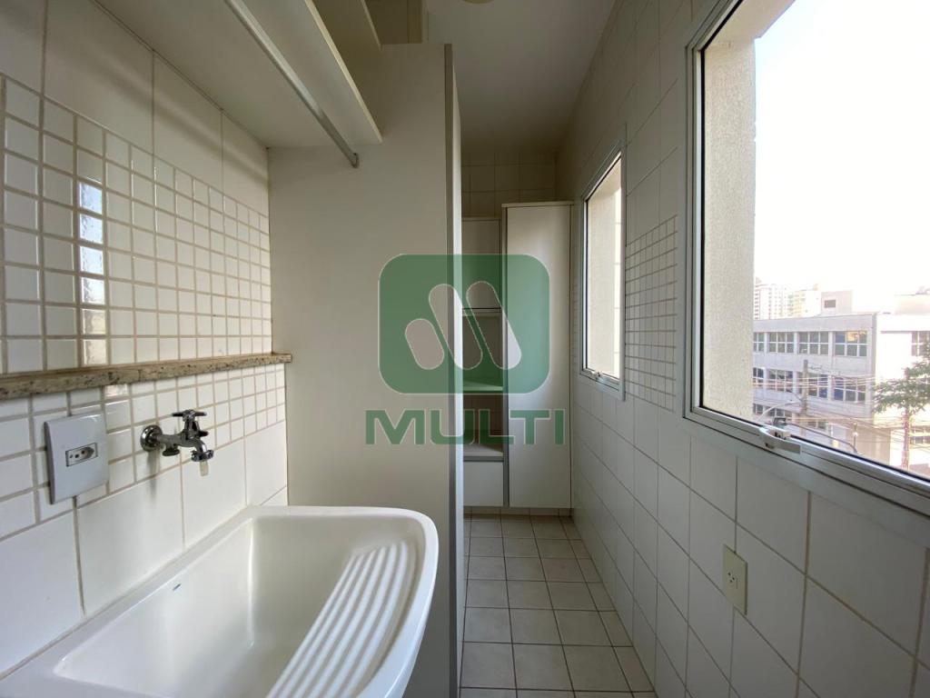 Apartamento à venda com 1 quarto, 60m² - Foto 7