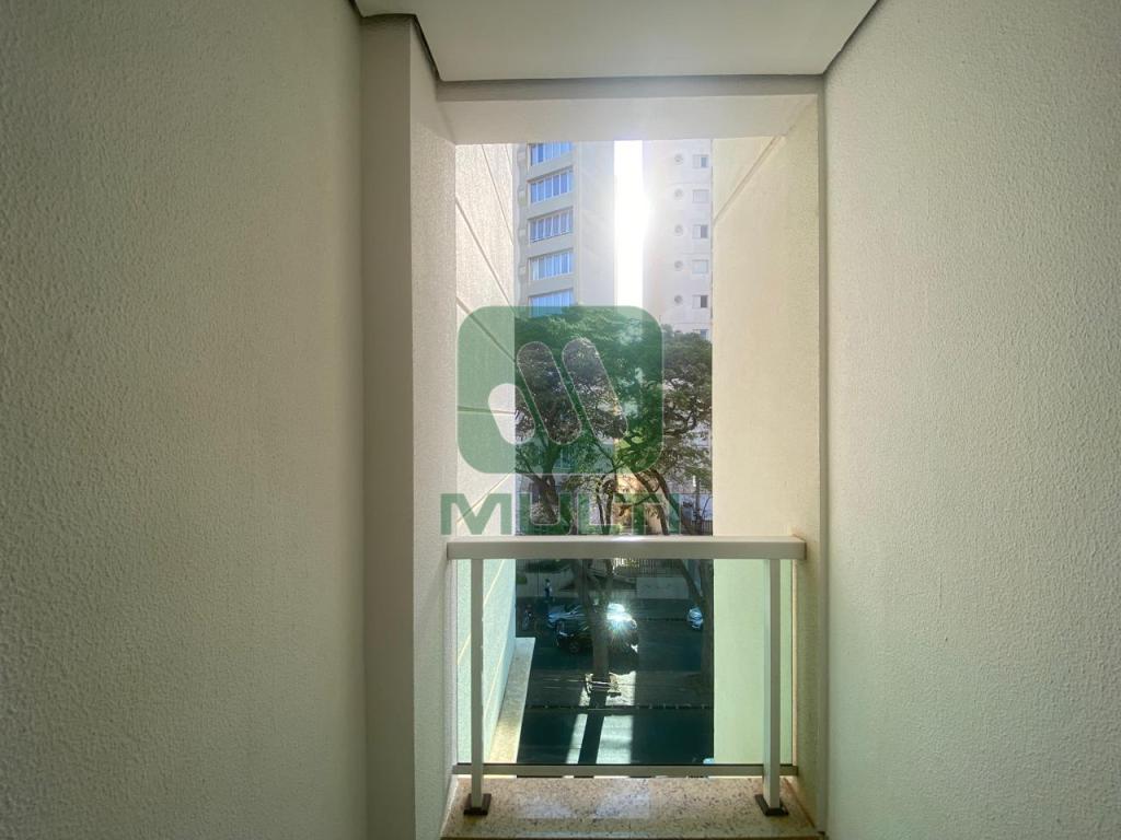 Apartamento à venda com 1 quarto, 60m² - Foto 8