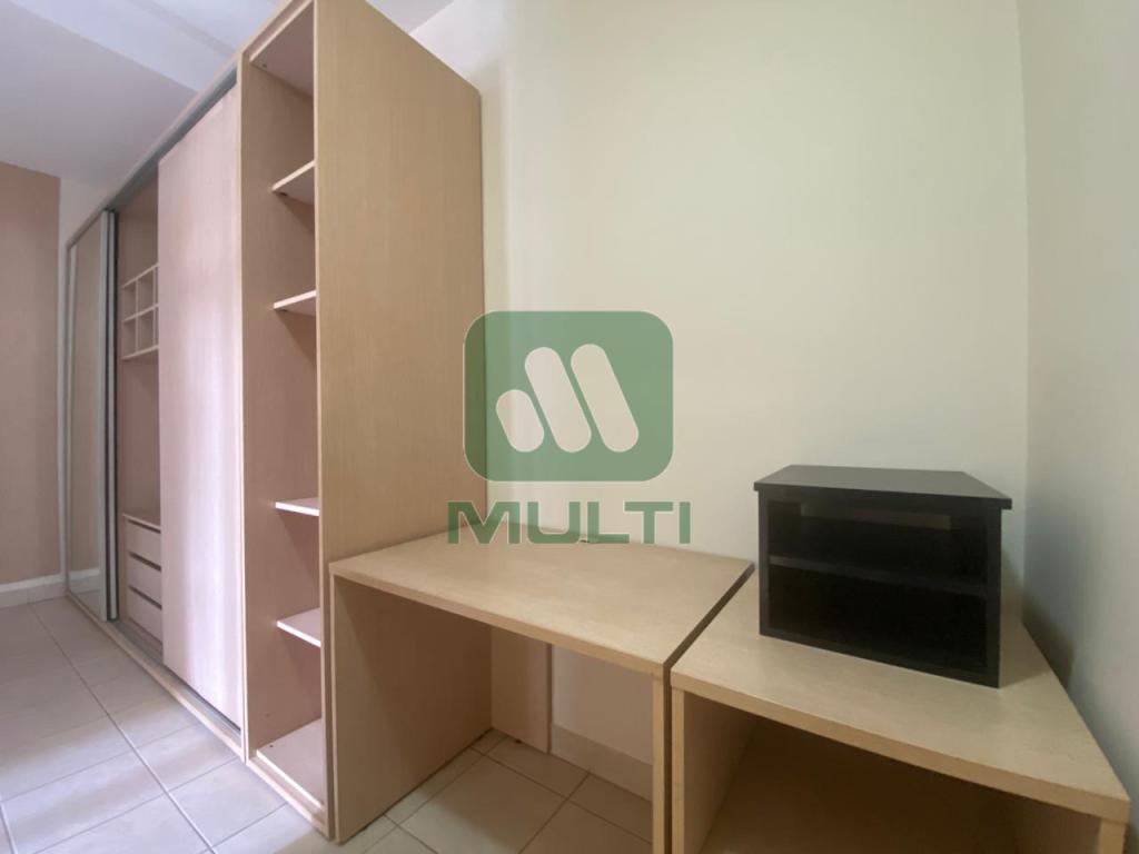 Apartamento à venda com 1 quarto, 60m² - Foto 11