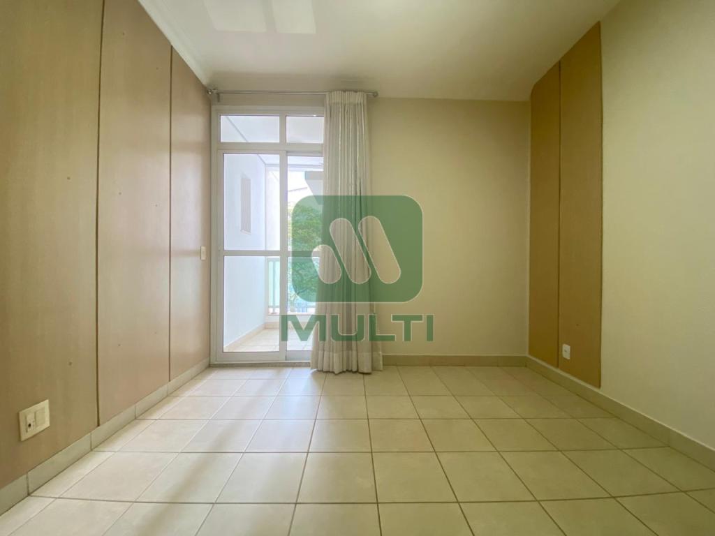 Apartamento à venda com 1 quarto, 60m² - Foto 13