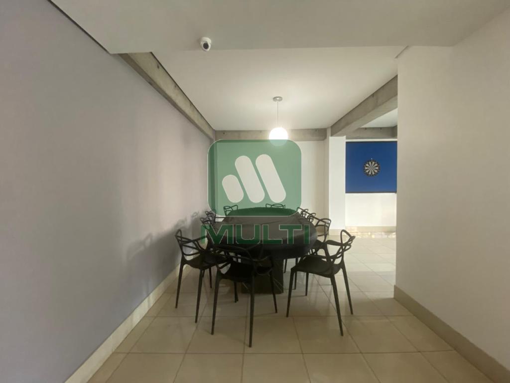 Apartamento à venda com 1 quarto, 60m² - Foto 18