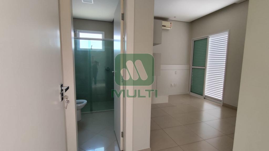 Casa de Condomínio à venda com 4 quartos, 370m² - Foto 15