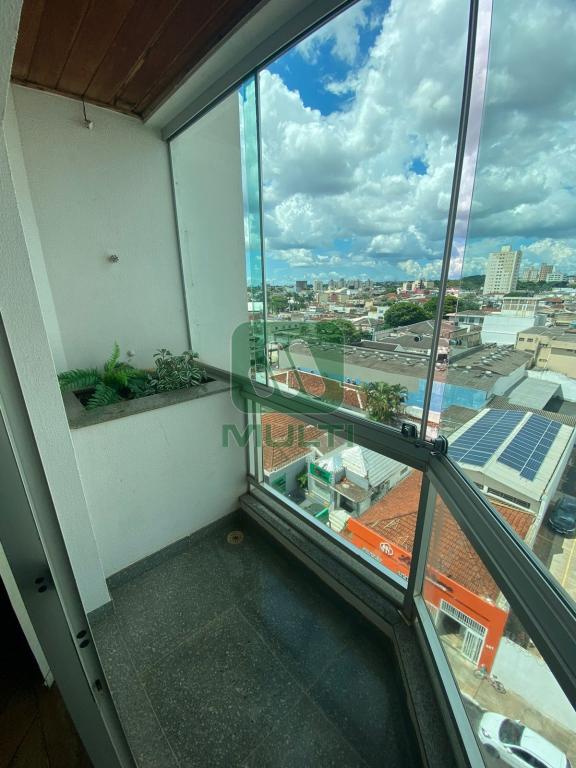 Apartamento à venda com 3 quartos, 165m² - Foto 6