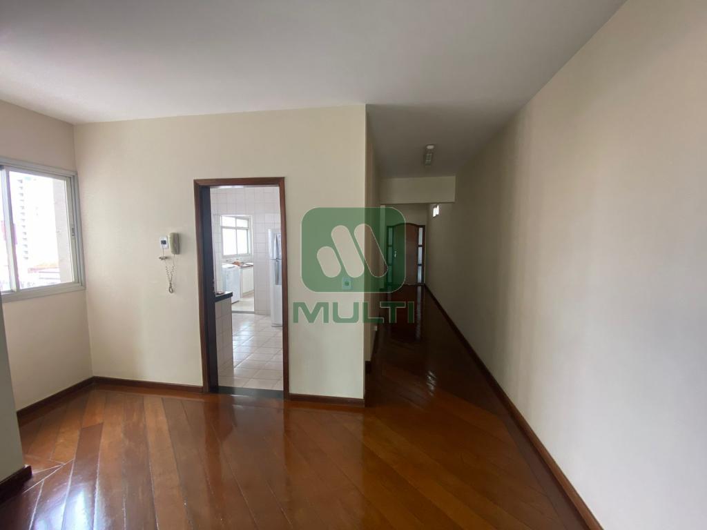 Apartamento à venda com 3 quartos, 165m² - Foto 7