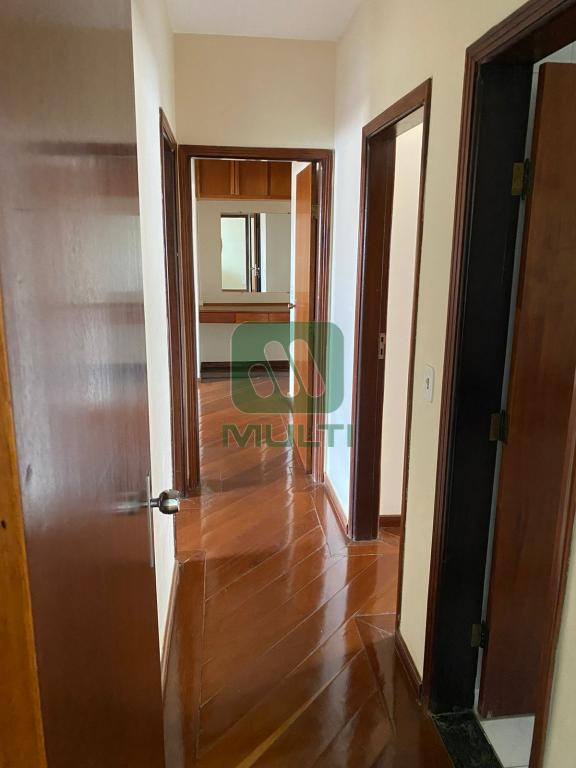 Apartamento à venda com 3 quartos, 165m² - Foto 13