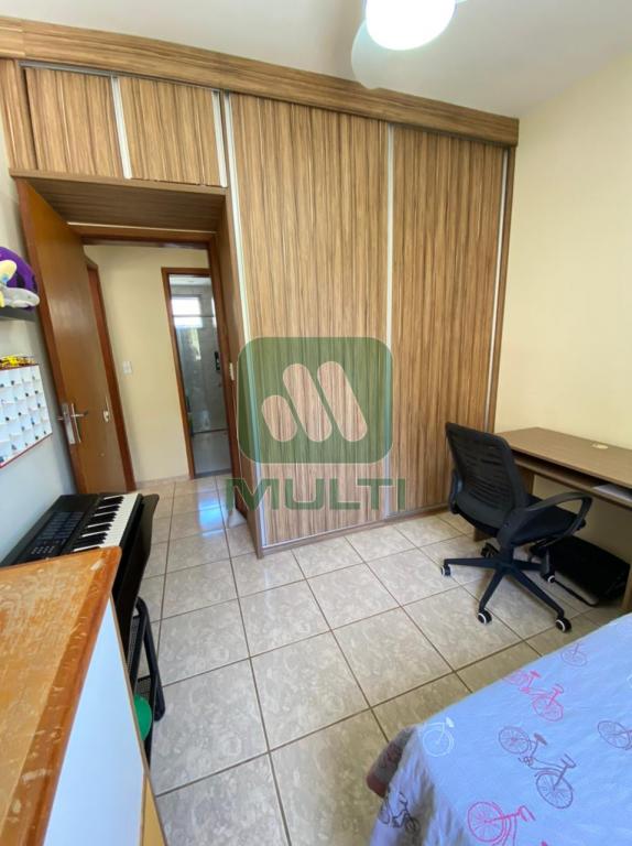 Apartamento à venda com 3 quartos, 120m² - Foto 14