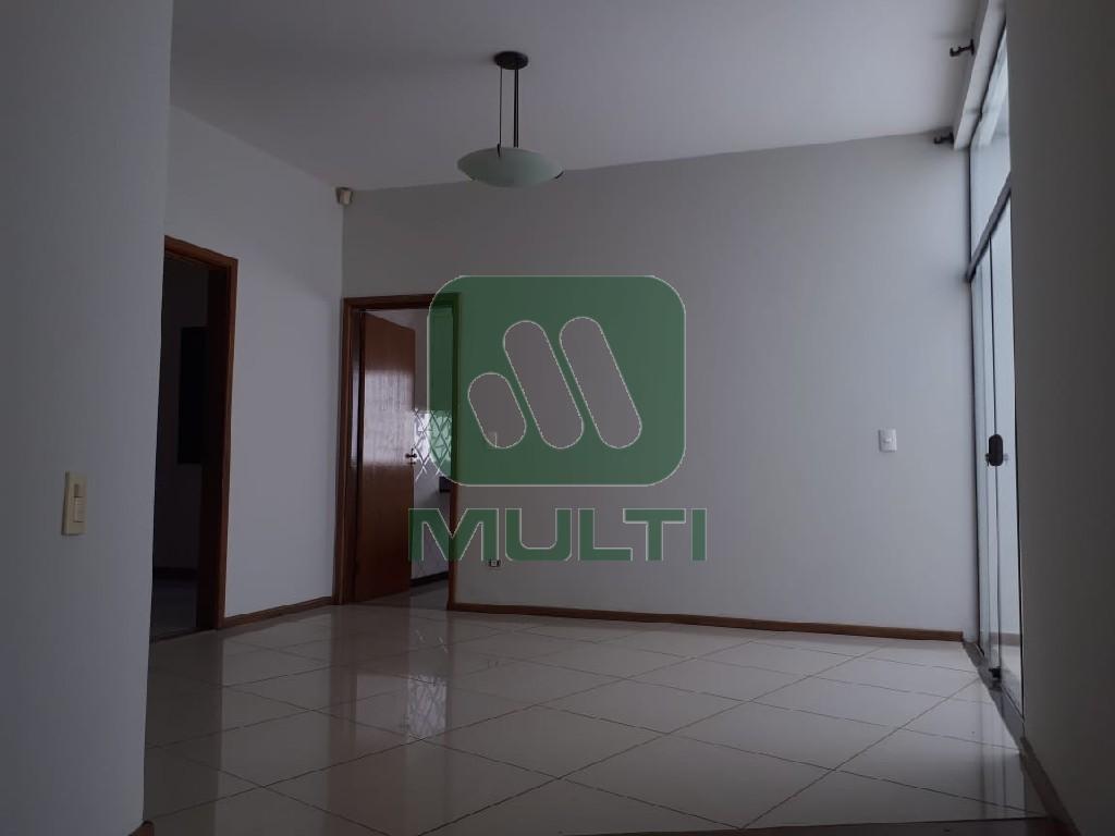 Casa à venda com 5 quartos, 360m² - Foto 7