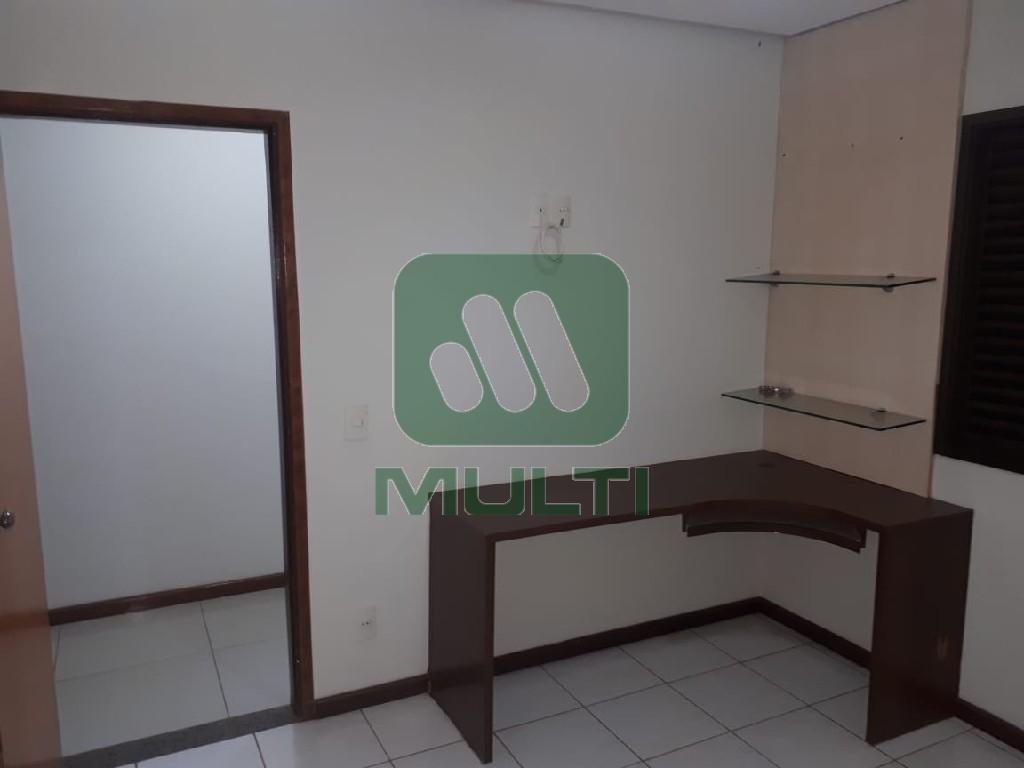 Casa à venda com 5 quartos, 360m² - Foto 19