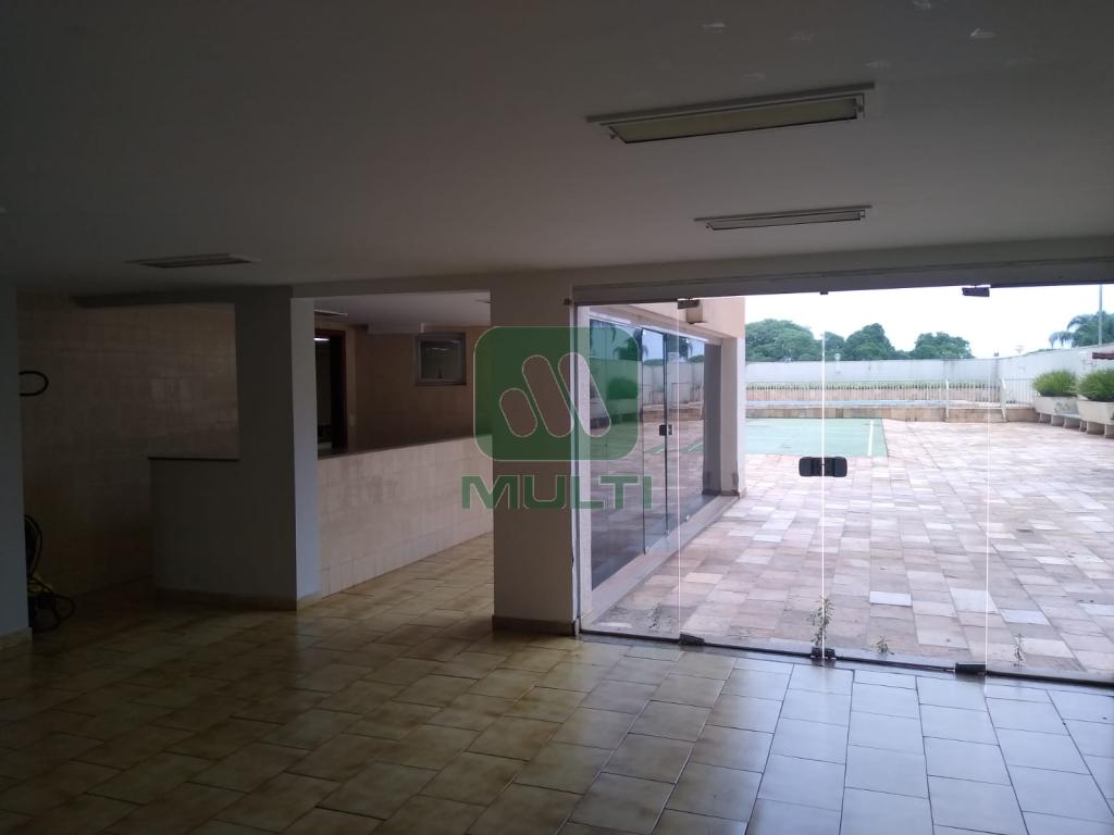 Apartamento à venda com 4 quartos, 230m² - Foto 4