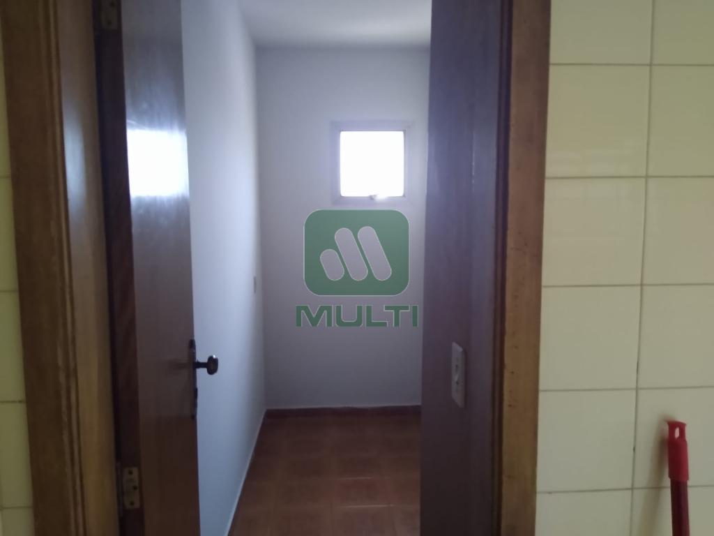 Apartamento à venda com 4 quartos, 230m² - Foto 19