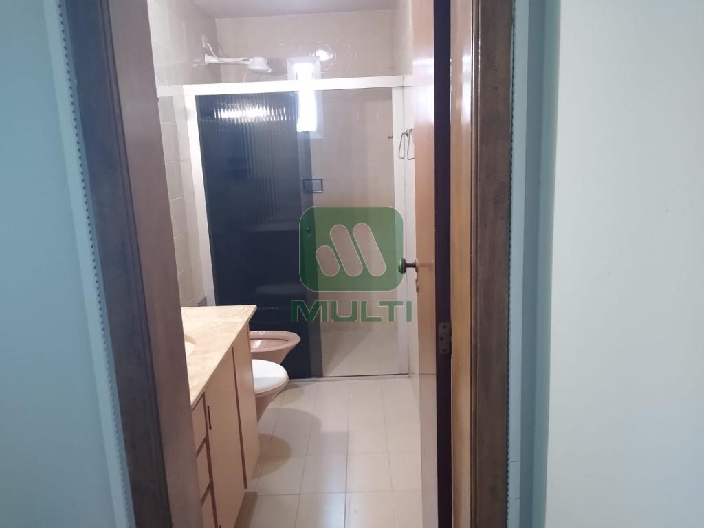 Apartamento à venda com 4 quartos, 230m² - Foto 22