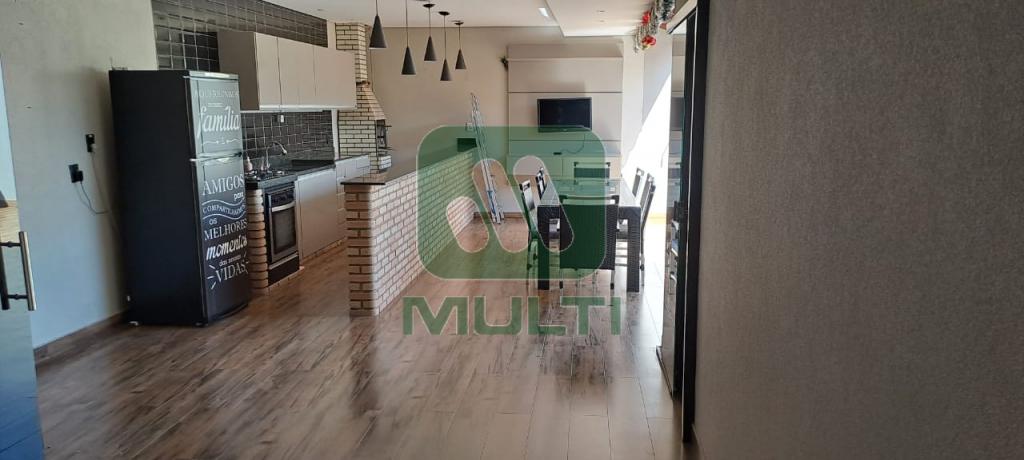 Casa à venda com 3 quartos, 160m² - Foto 23