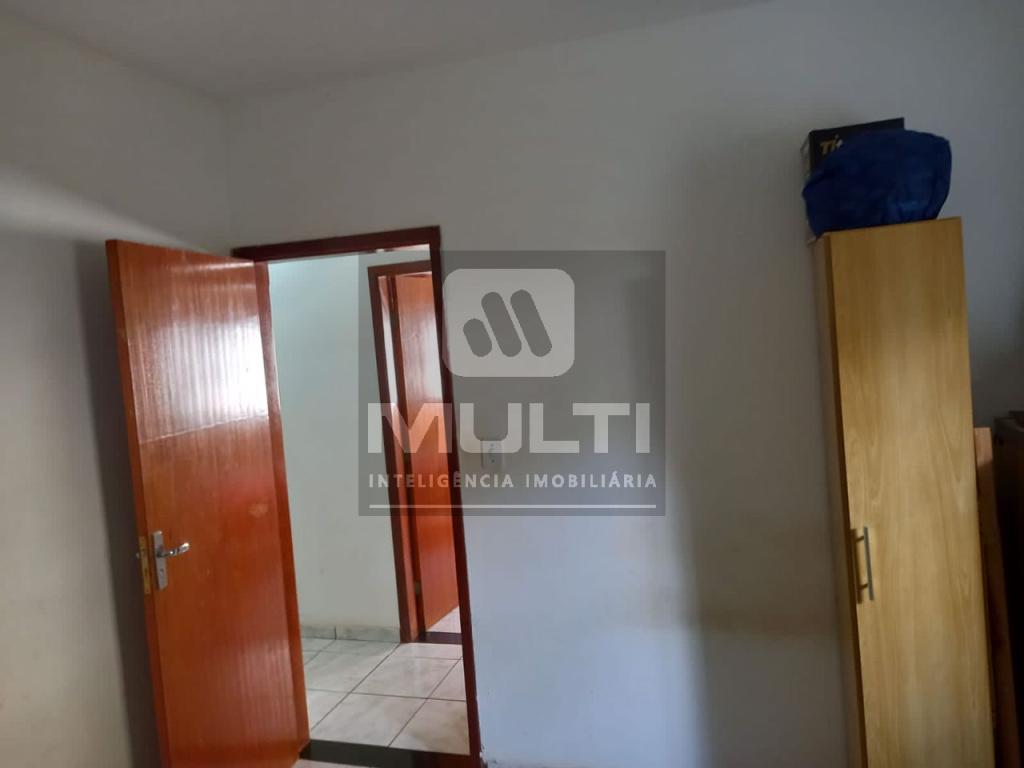 Casa à venda com 3 quartos, 130m² - Foto 9