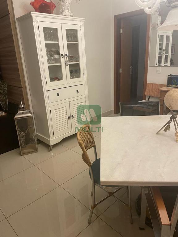 Apartamento à venda com 3 quartos, 85m² - Foto 5