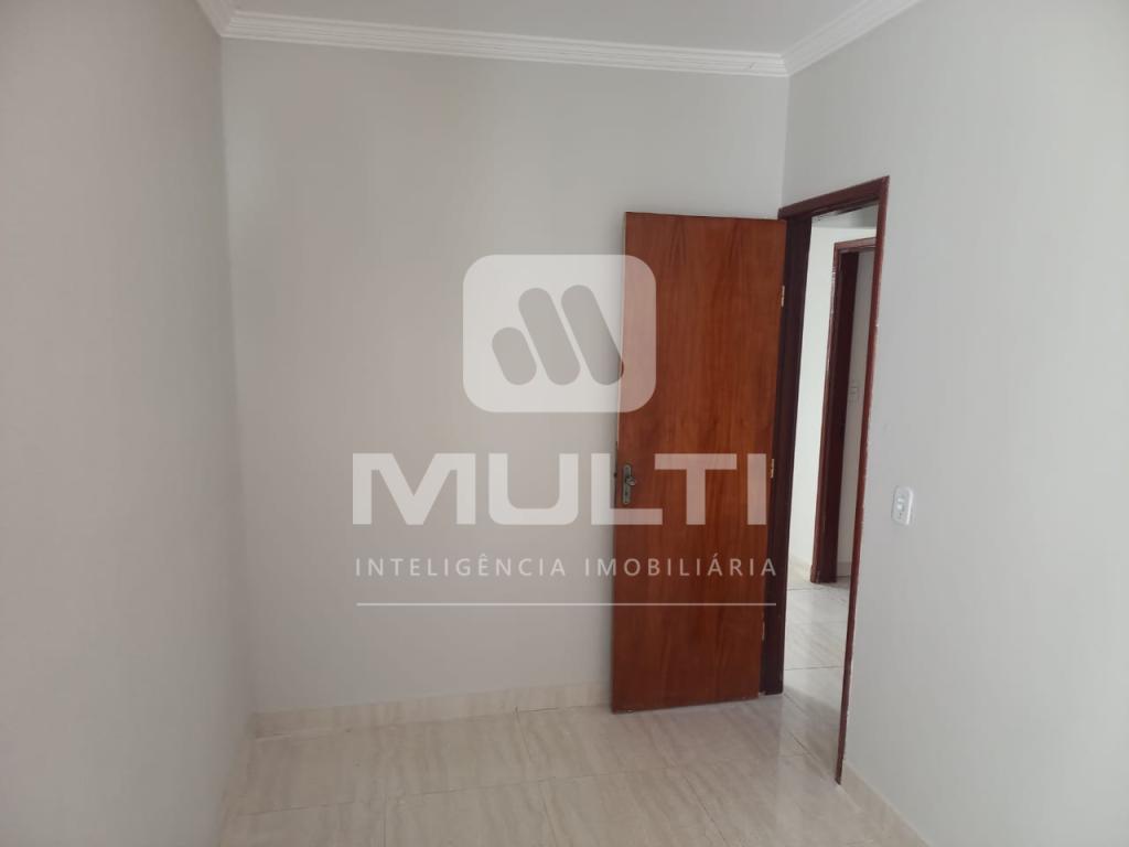 Casa à venda com 3 quartos, 161m² - Foto 7