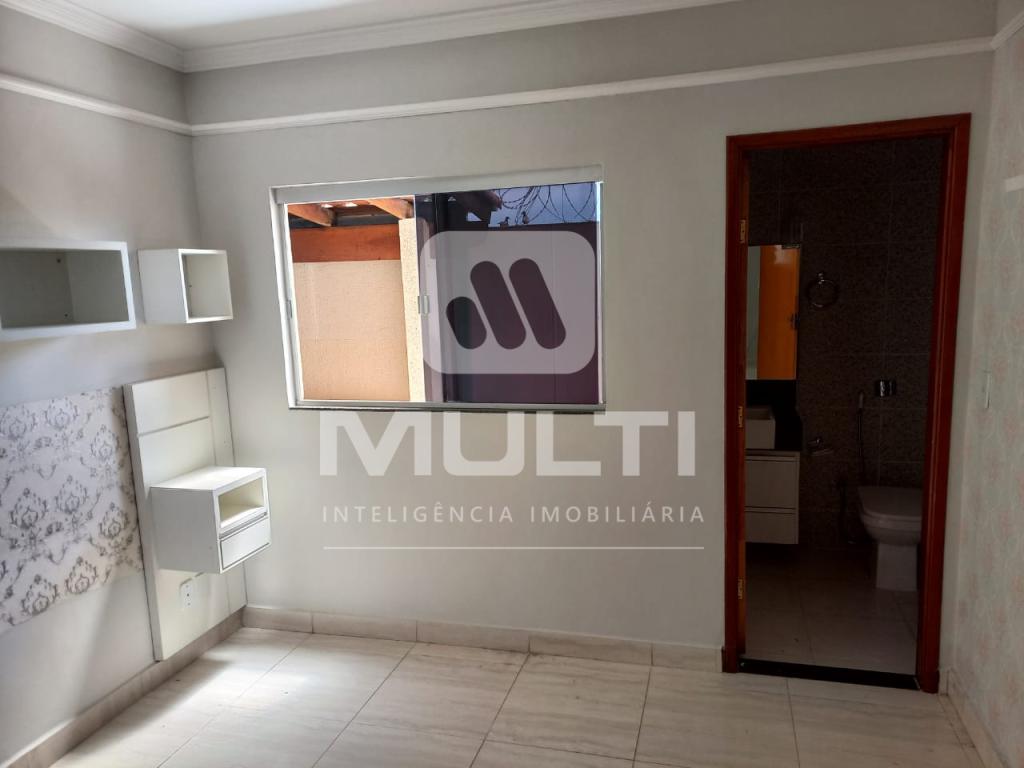 Casa à venda com 3 quartos, 161m² - Foto 10