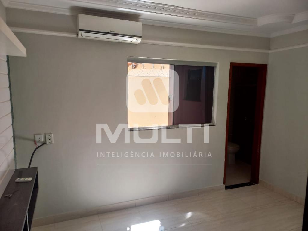 Casa à venda com 3 quartos, 161m² - Foto 14