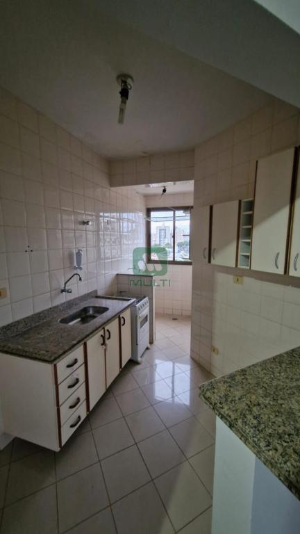 Apartamento à venda com 2 quartos, 60m² - Foto 5