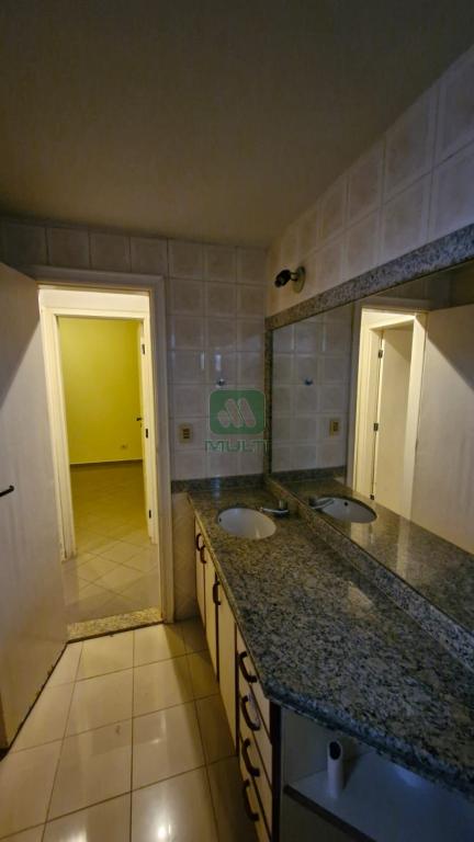 Apartamento à venda com 2 quartos, 60m² - Foto 6