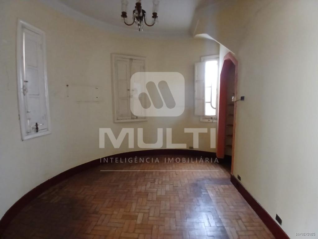 Casa à venda com 4 quartos, 403m² - Foto 27